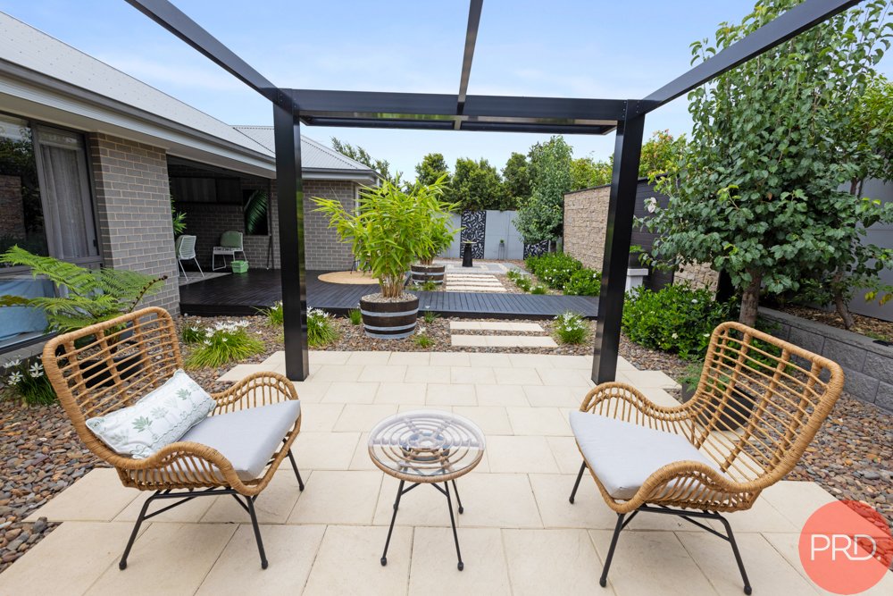 11 Dunnett Avenue NORTH ROTHBURY 32