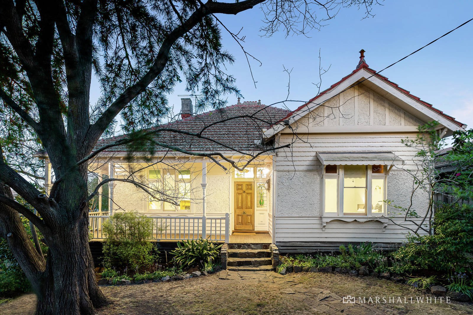 11 Durham Road, Surrey Hills, VIC