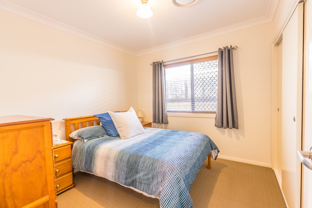 11 Edgeroy Street TAMWORTH 6