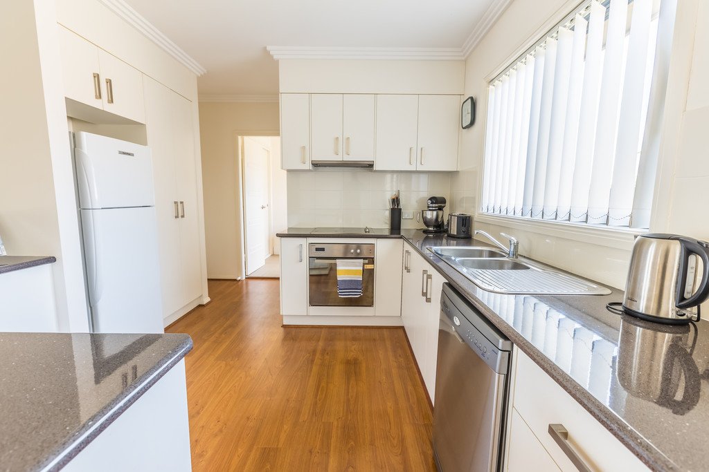 11 Edgeroy Street TAMWORTH 13