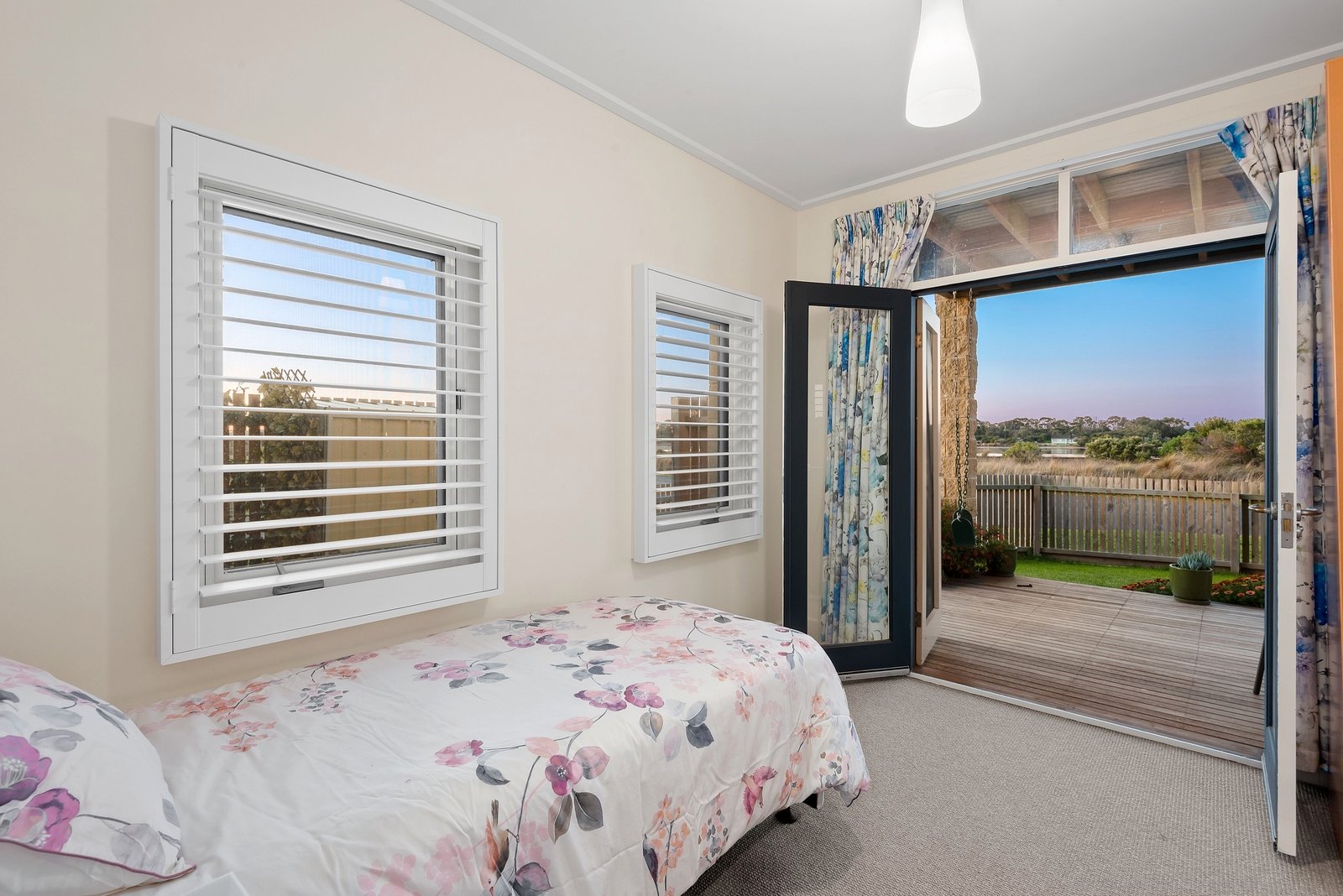 Real Estate and Property in 1/1 Edgewater Close, Point Lonsdale, VIC