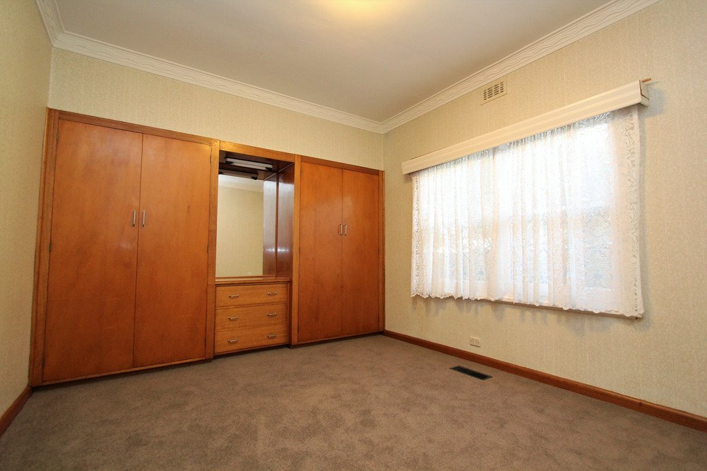 11 El Ramleh Avenue WENDOUREE 7