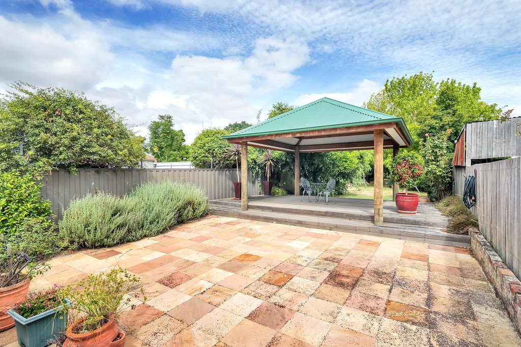 11 El Ramleh Avenue WENDOUREE 7