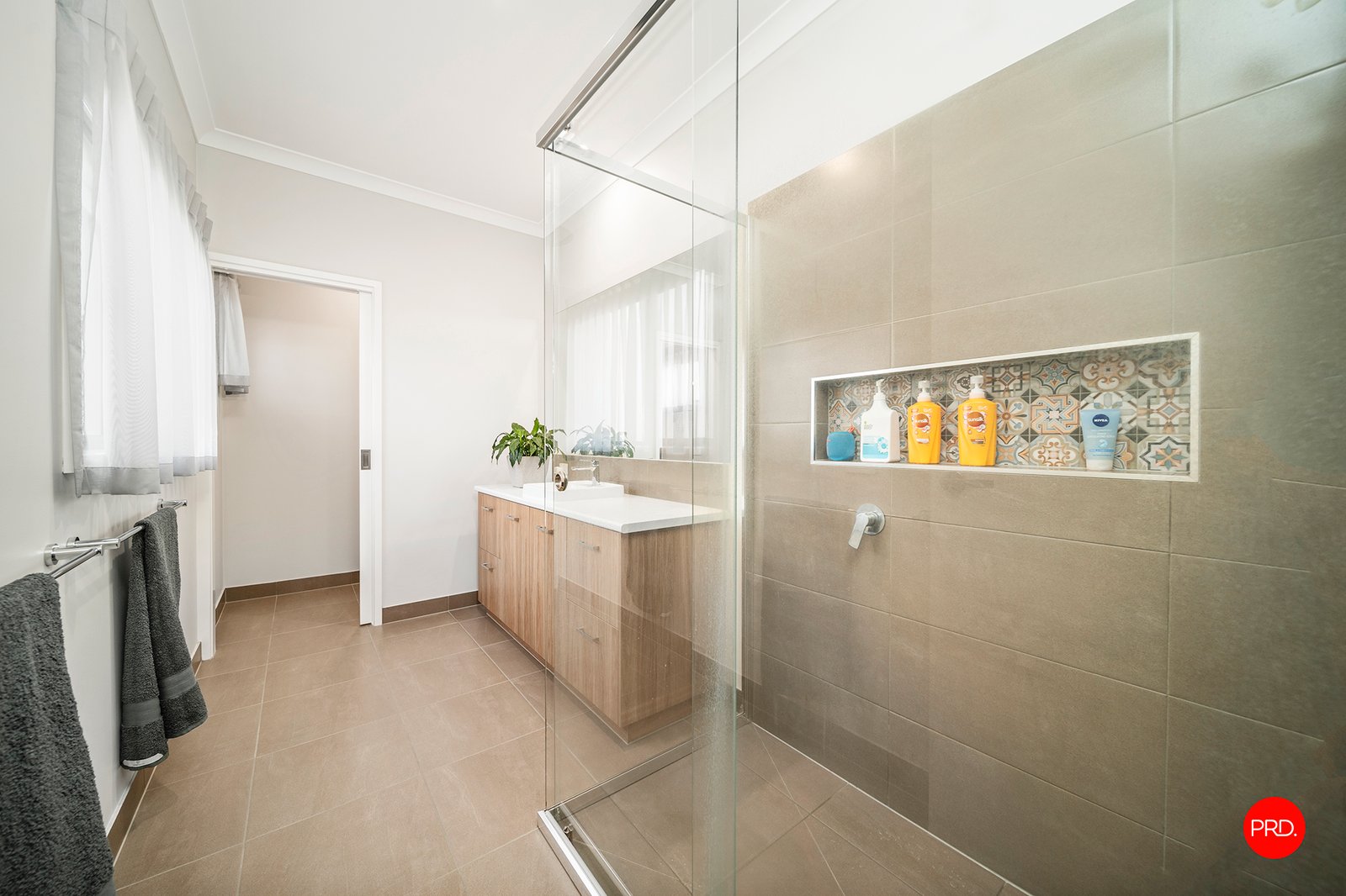 11 Eldridge Court KANGAROO FLAT 12