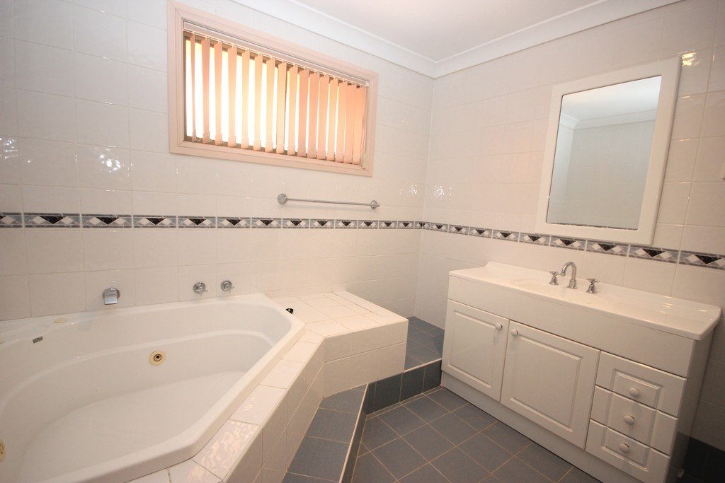 11 Emmaline Street RAMSGATE BEACH 7