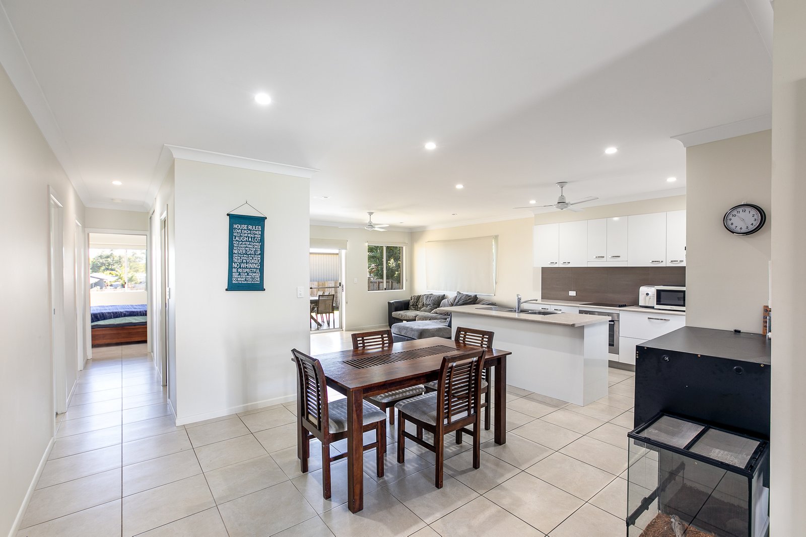 11 Endeavour Circuit CANNONVALE 4