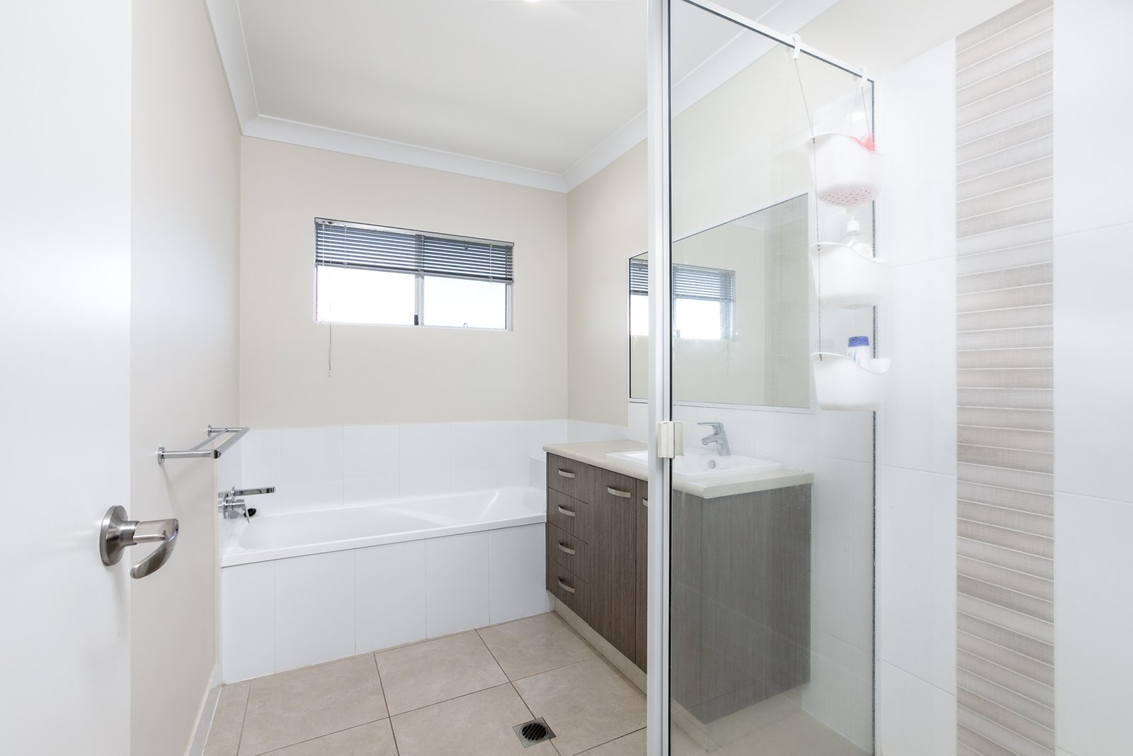 11 Endeavour Circuit CANNONVALE 5