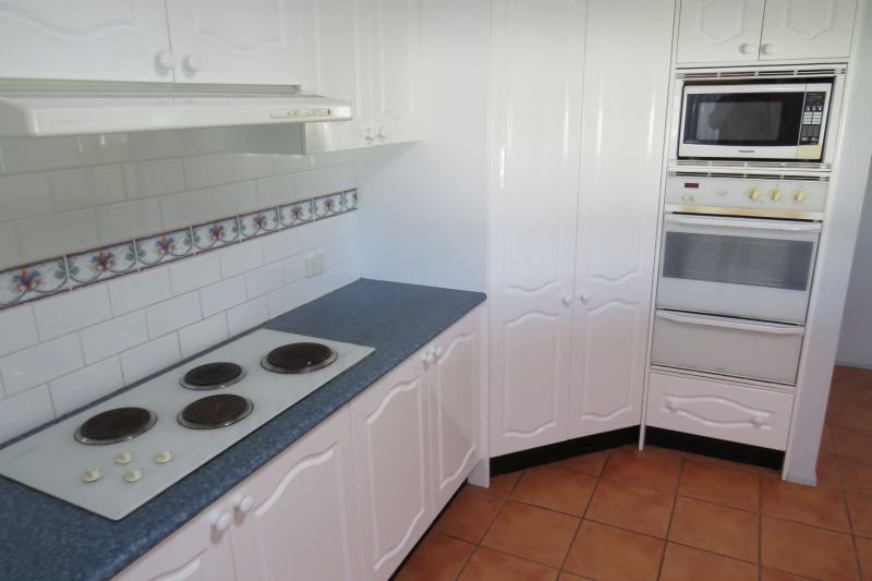 11 Endeavour  SALAMANDER BAY 3