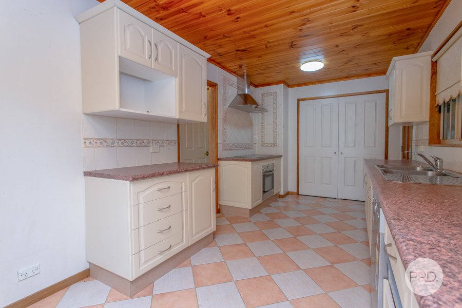 11 Eton Road CAMBRIDGE PARK 8