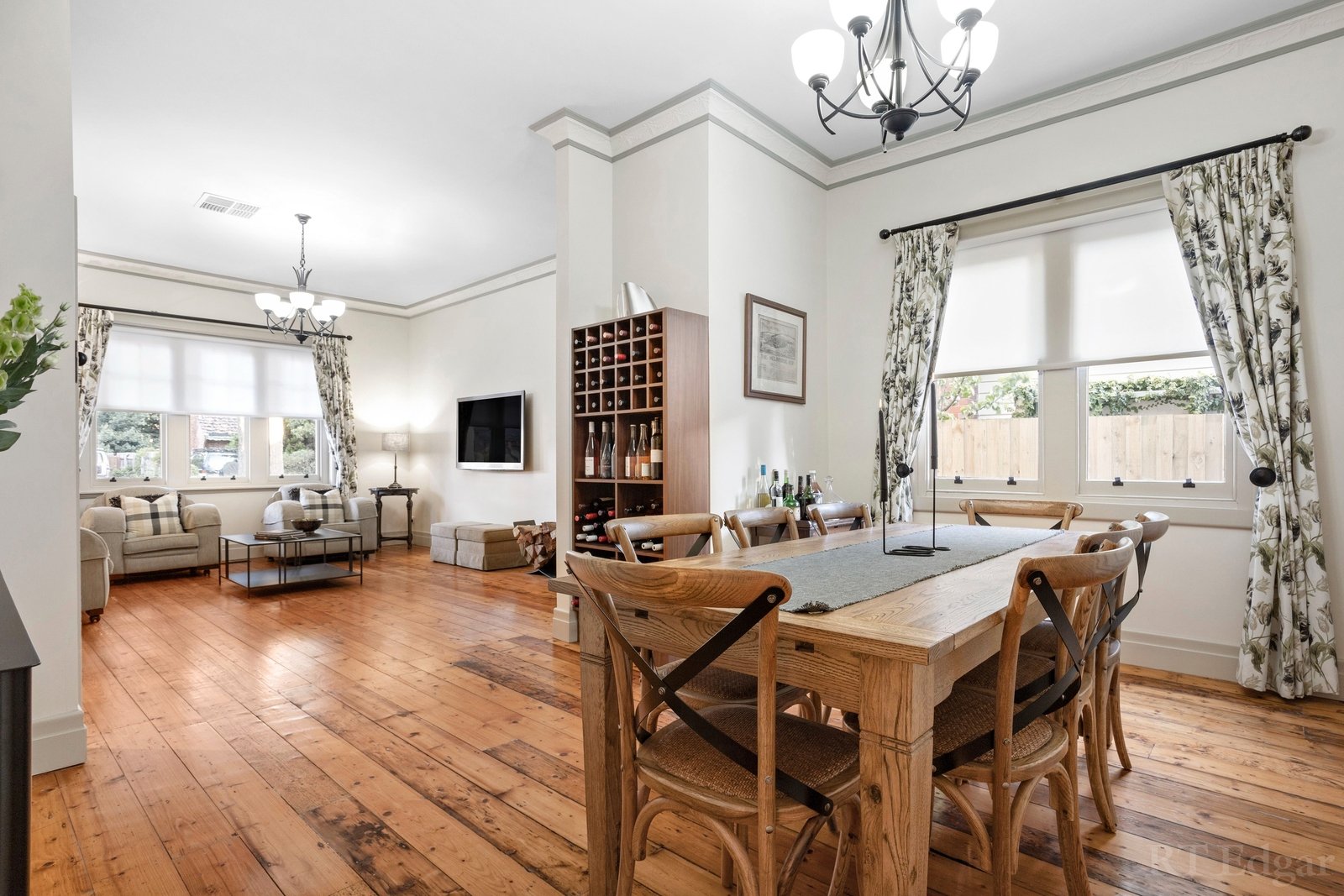 Real Estate and Property in 11 Evan Street, Box Hill North, VIC