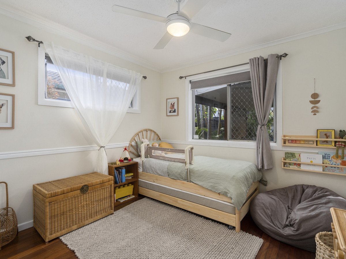 11 Evandale Crescent MIAMI 14