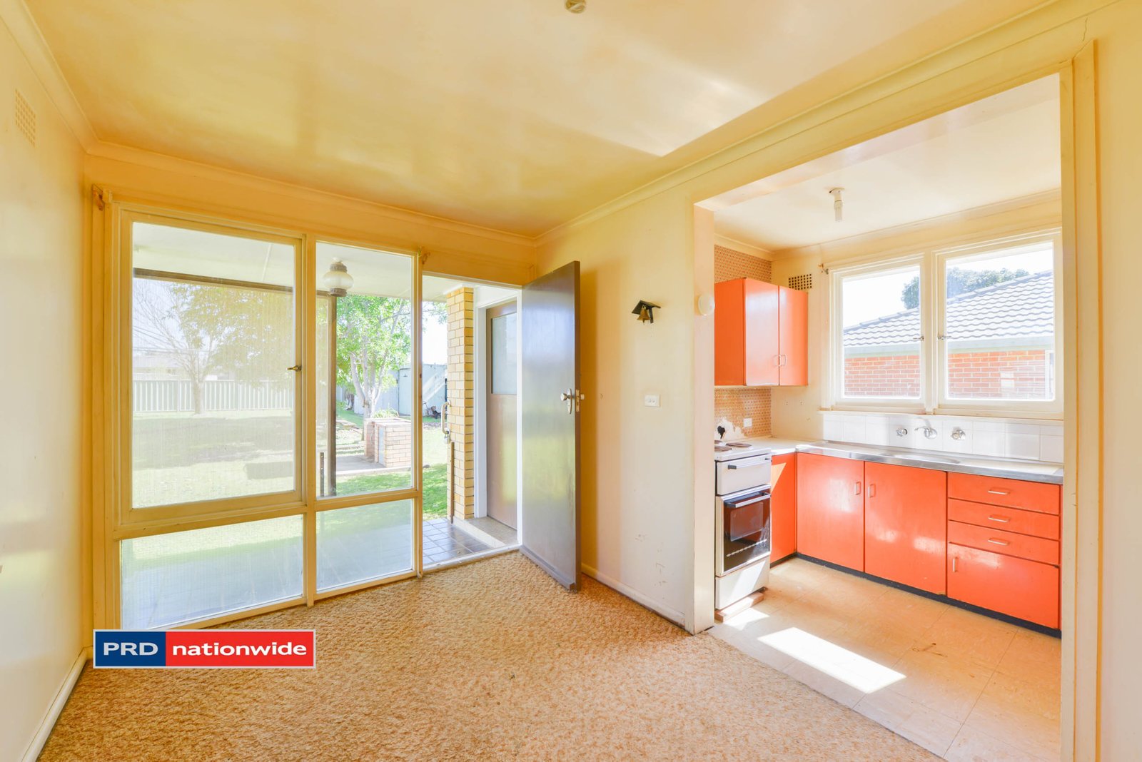 11 Evans Street TAMWORTH 12