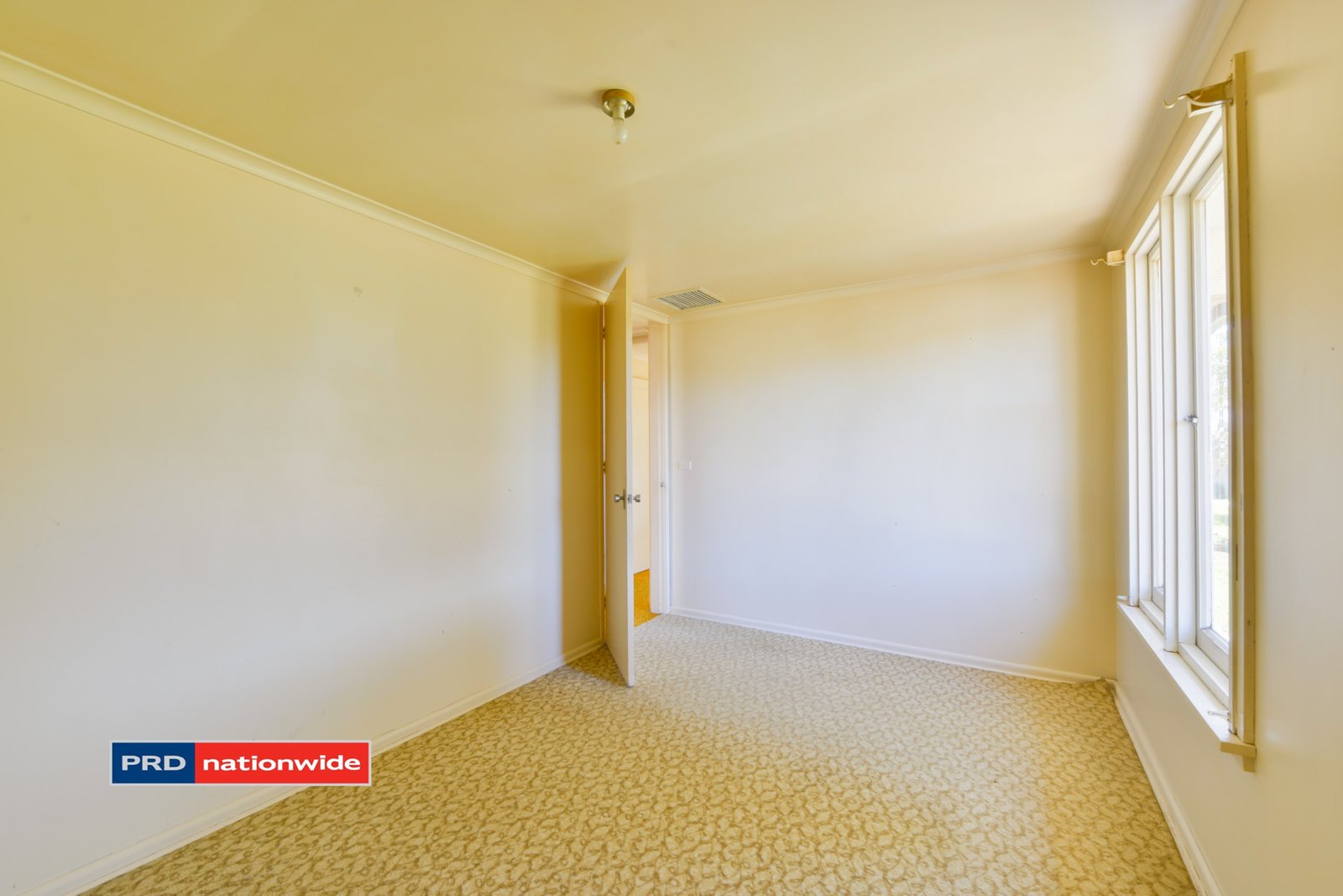 11 Evans Street TAMWORTH 19