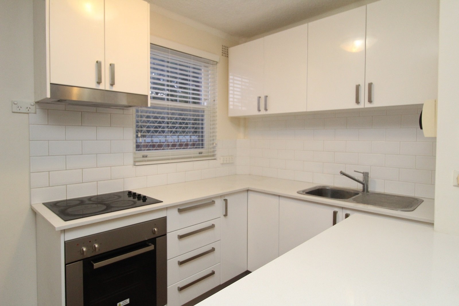 1/1 Ewart Lane DULWICH HILL 3