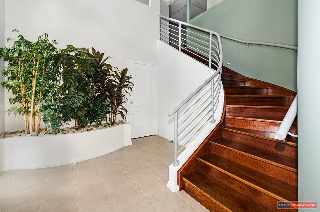 11 Fairwinds Avenue LAKEWOOD 11