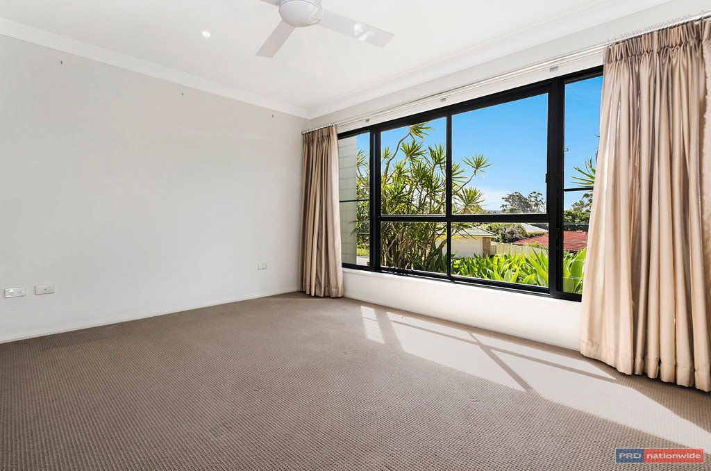 11 Fairwinds Avenue LAKEWOOD 13