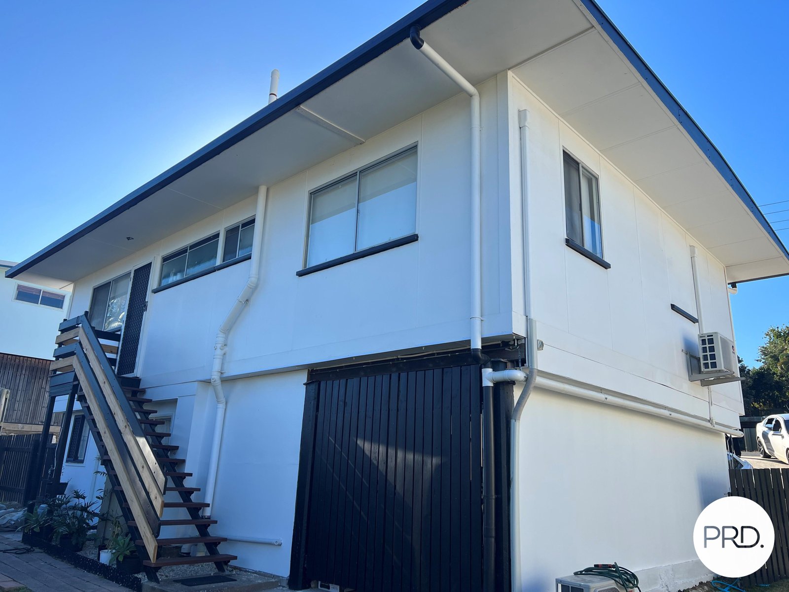 11 Ferguson Crescent WEST GLADSTONE 12