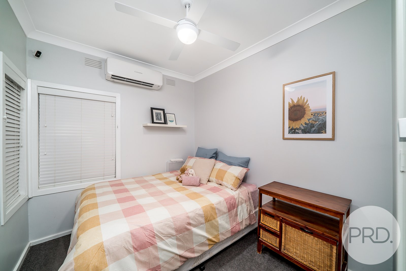 11 Fernleigh Road TURVEY PARK 10