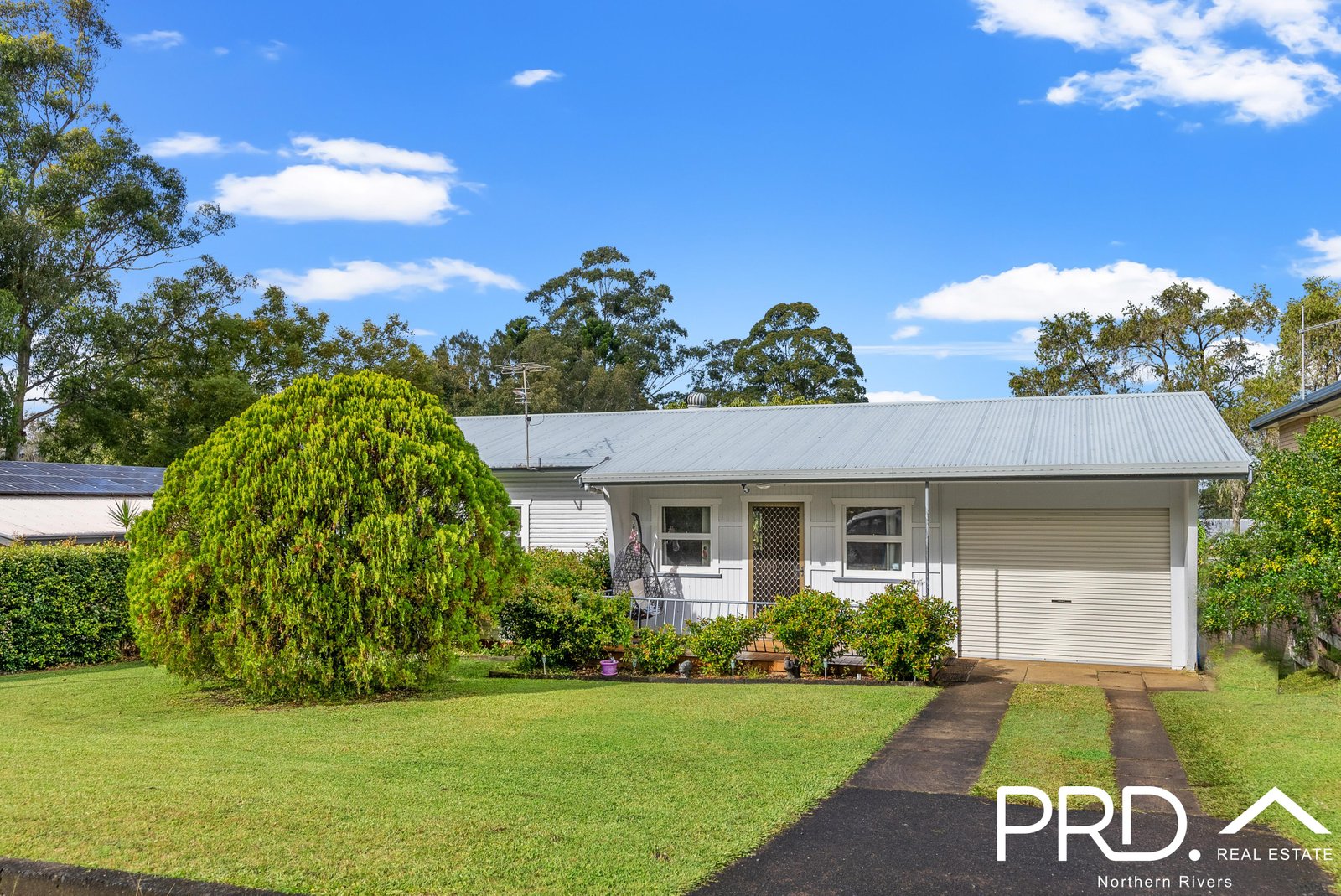 11 Fiford Avenue GOONELLABAH 2