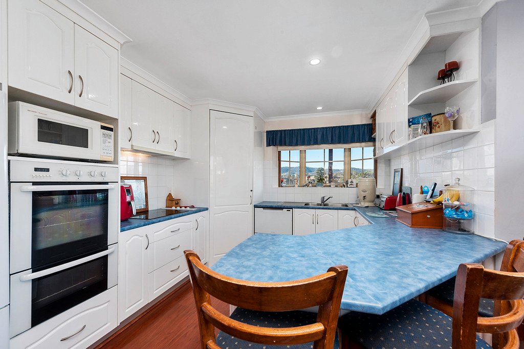 11 Florence Court PONTVILLE 8