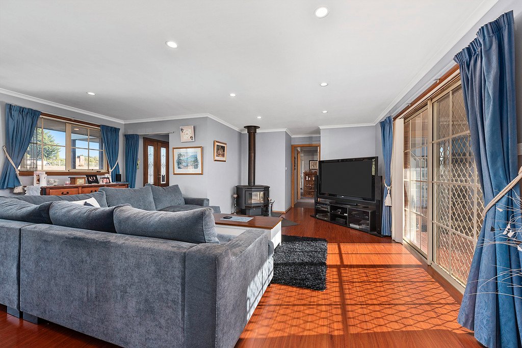 11 Florence Court PONTVILLE 9