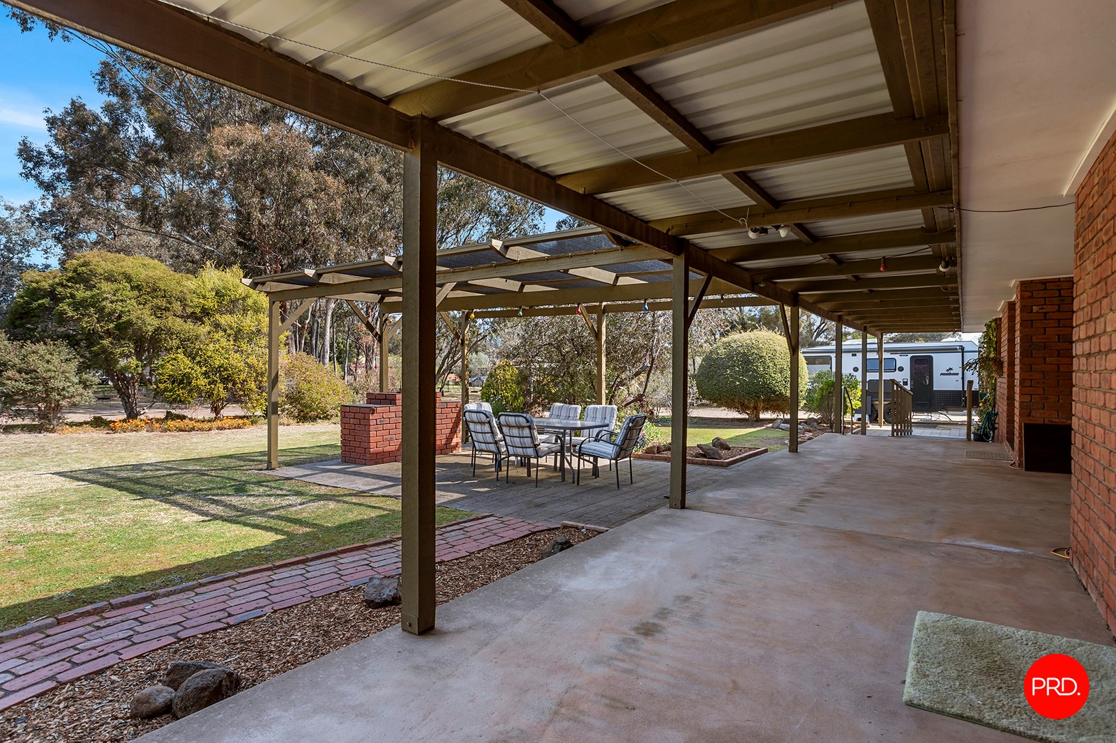 11 Forest Drive ASCOT 19