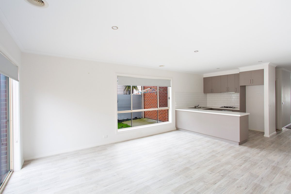 Gallery: 11 Foster St