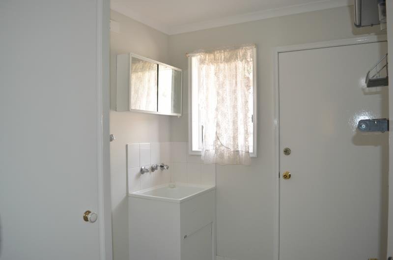 11 Frances Court ASHMONT 7