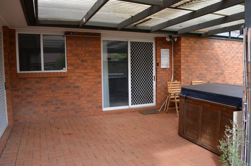 11 Frances Court ASHMONT 8