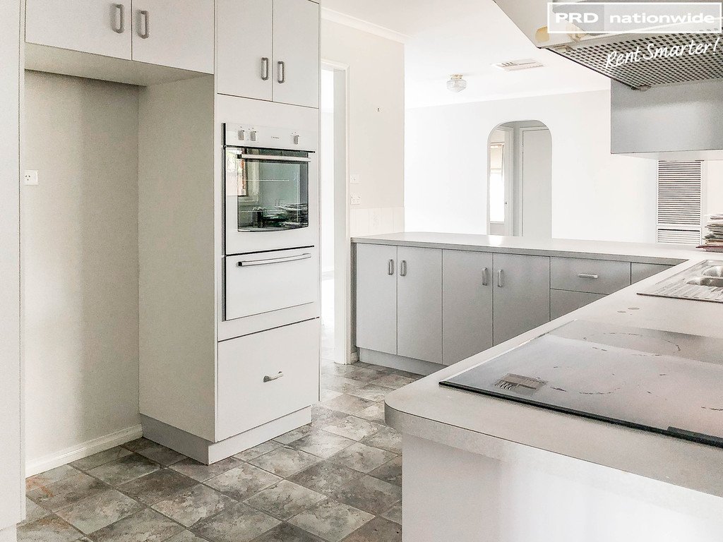11 Frances Court FLOWERDALE 4