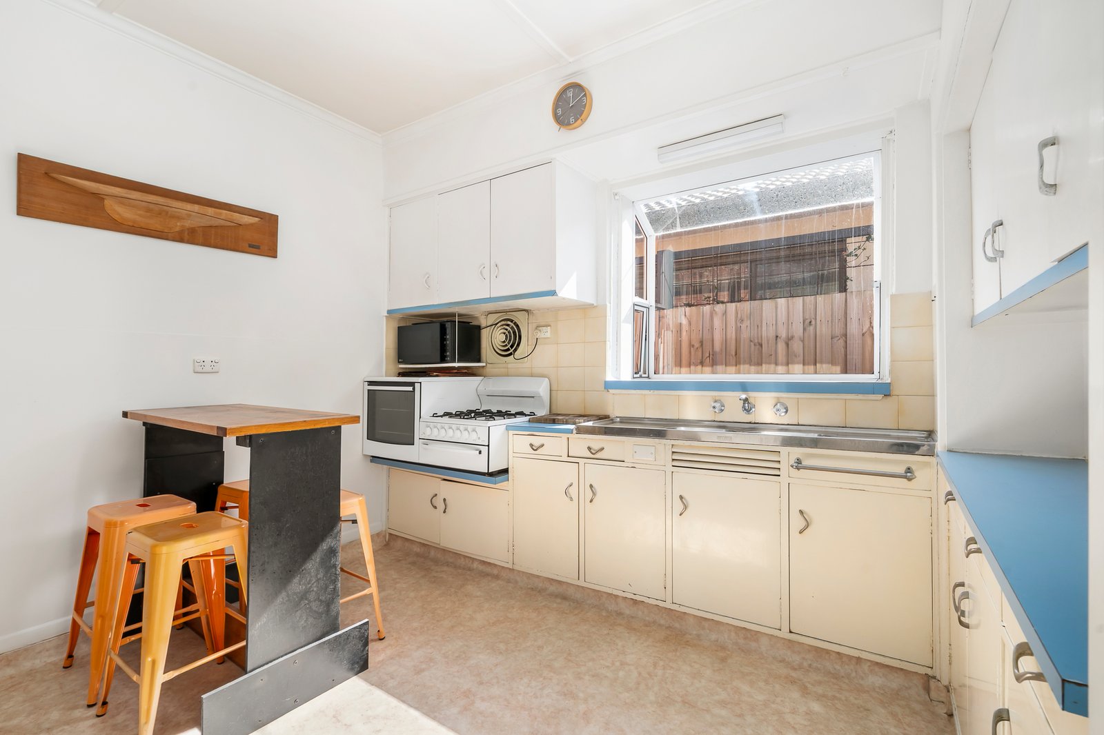 Gallery: 11 Francis Street