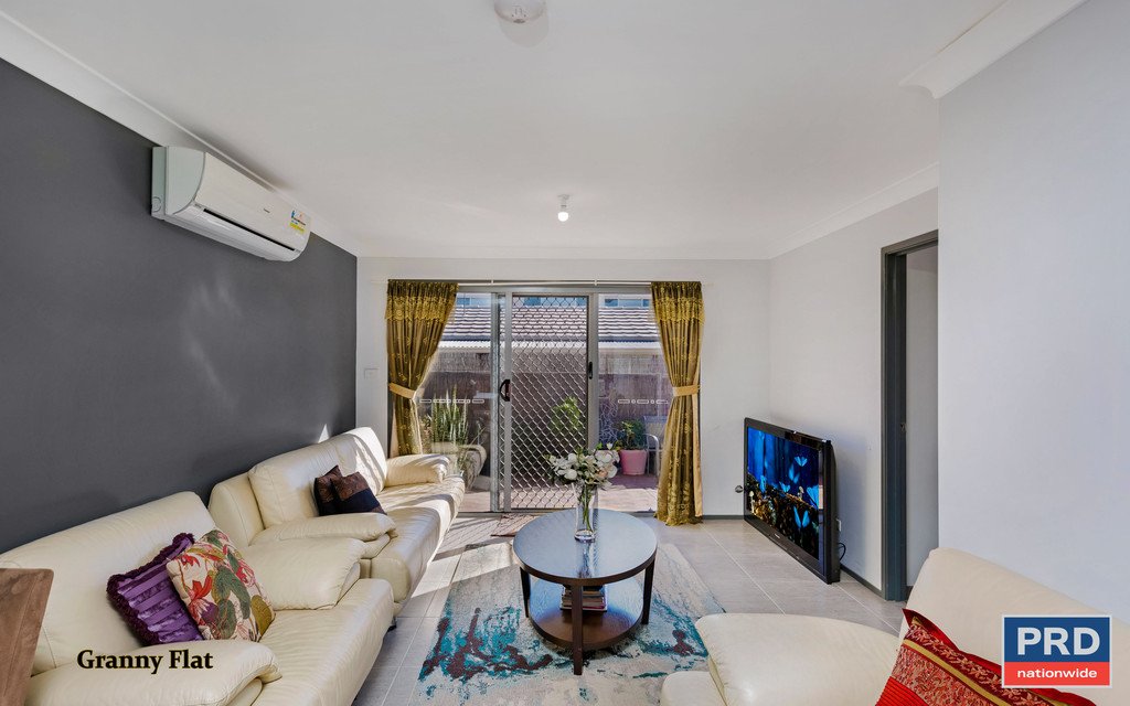 11 Freitas Road EDMONDSON PARK 9