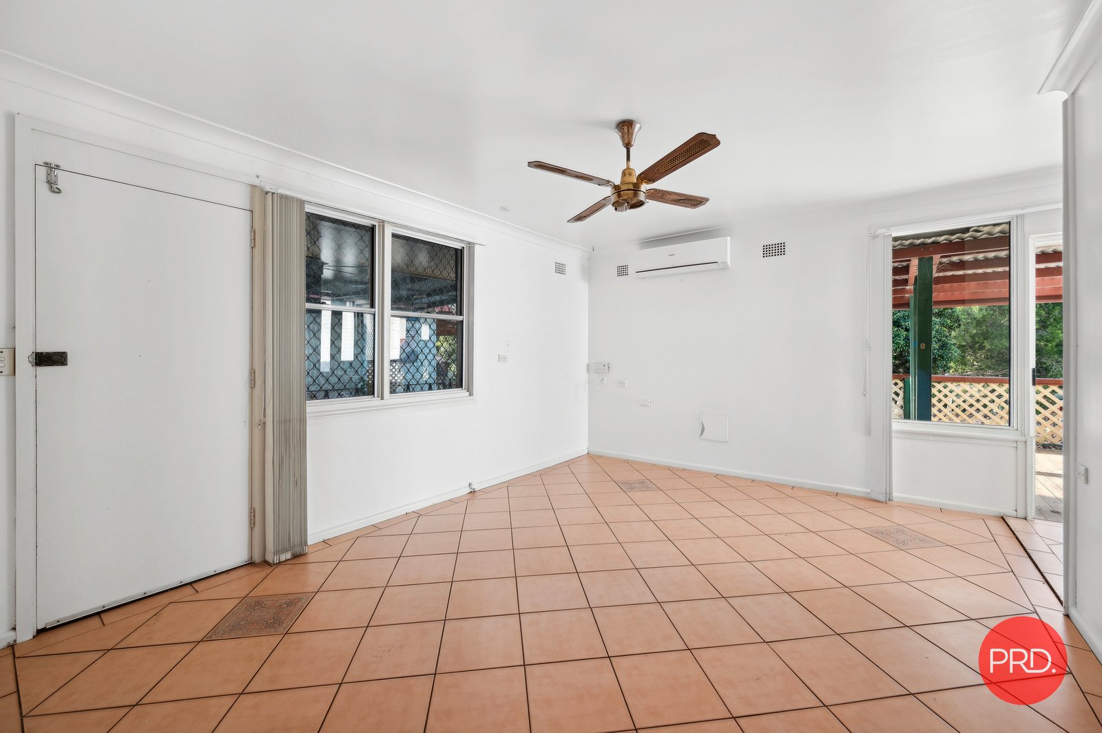 11 Gale Street CORAMBA 4