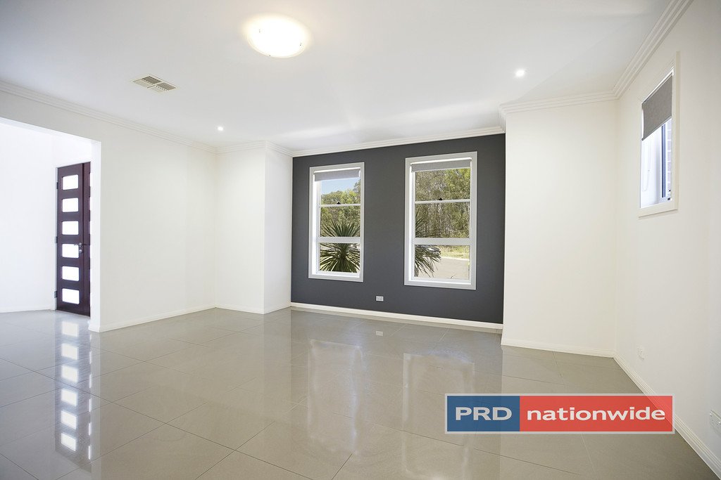 11 Gallinulla Place GLENMORE PARK 6