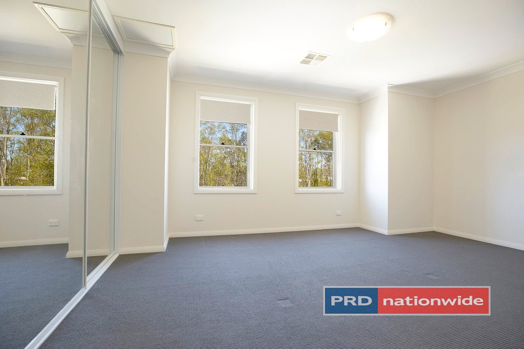 11 Gallinulla Place GLENMORE PARK 13