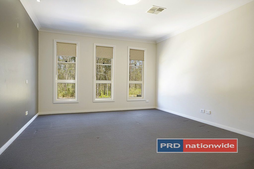 11 Gallinulla Place GLENMORE PARK 9