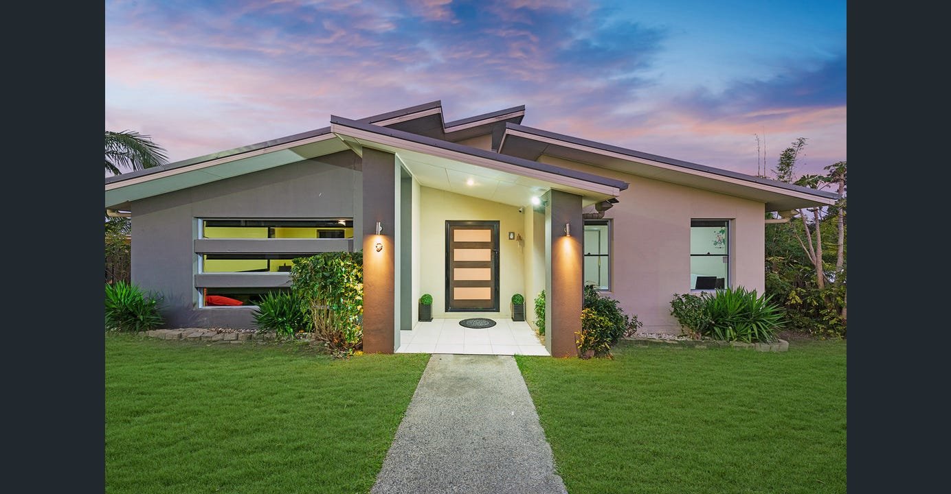 11 Garawarra Crescent UPPER COOMERA 2