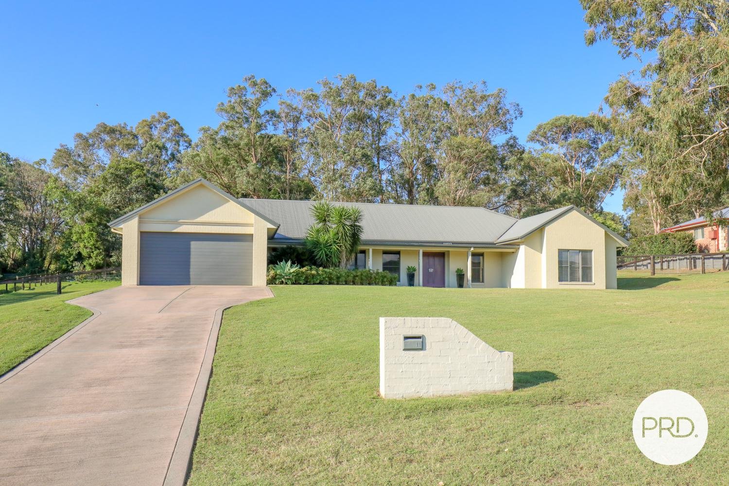 11 Gardenia Close BOLWARRA HEIGHTS 1