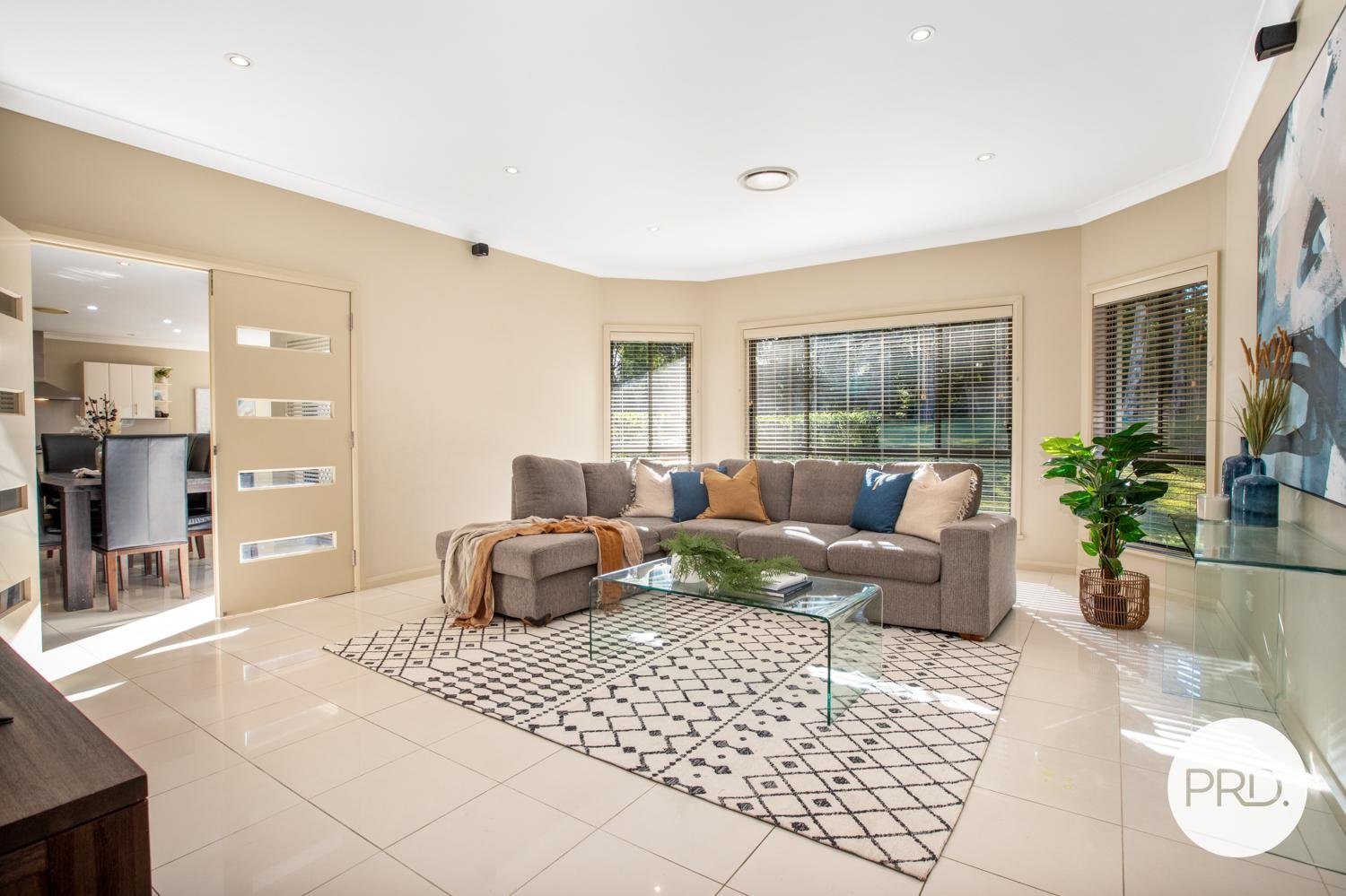 11 Gardenia Close BOLWARRA HEIGHTS 4