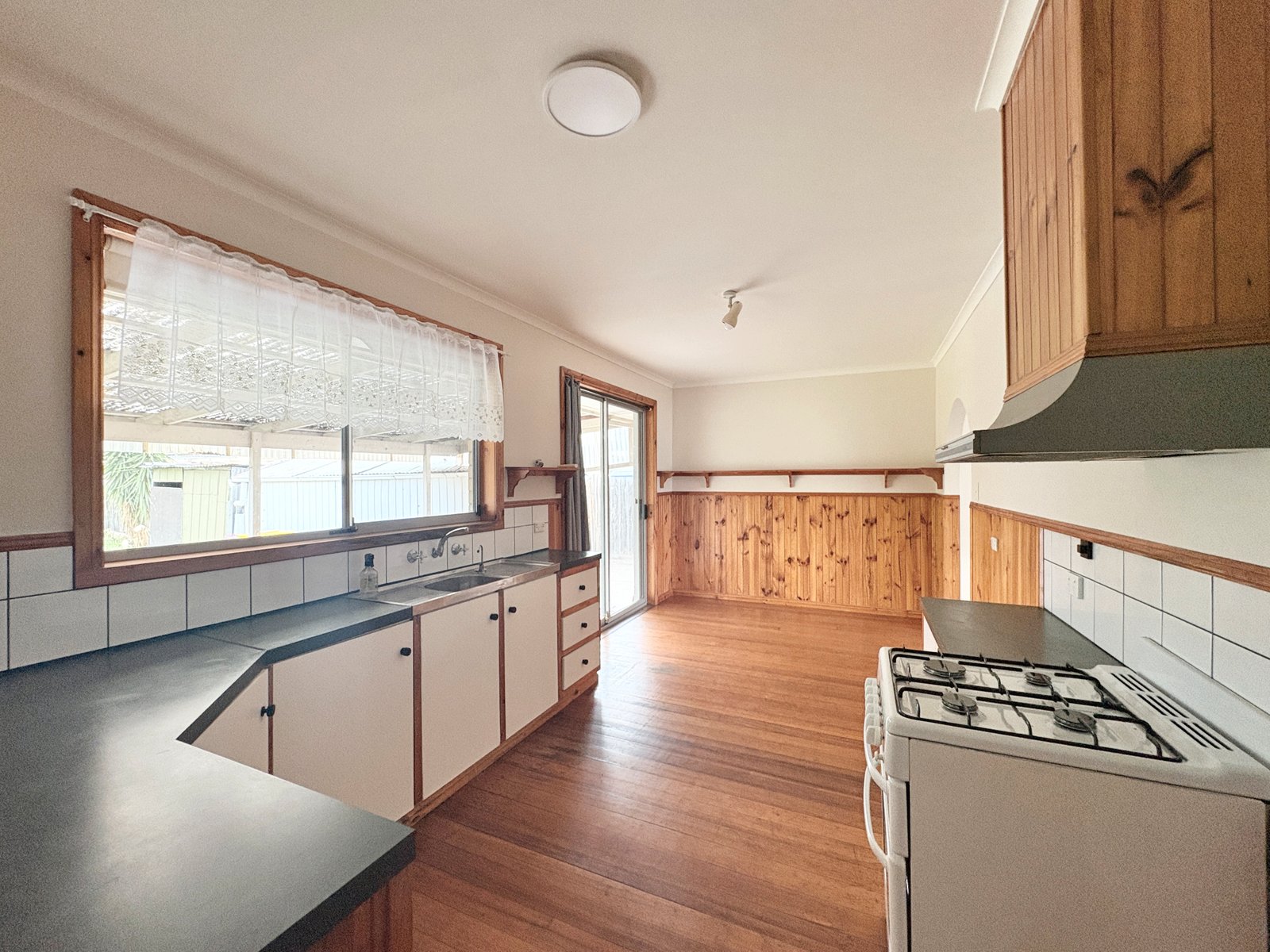 Gallery: 11 Gellibrand Street