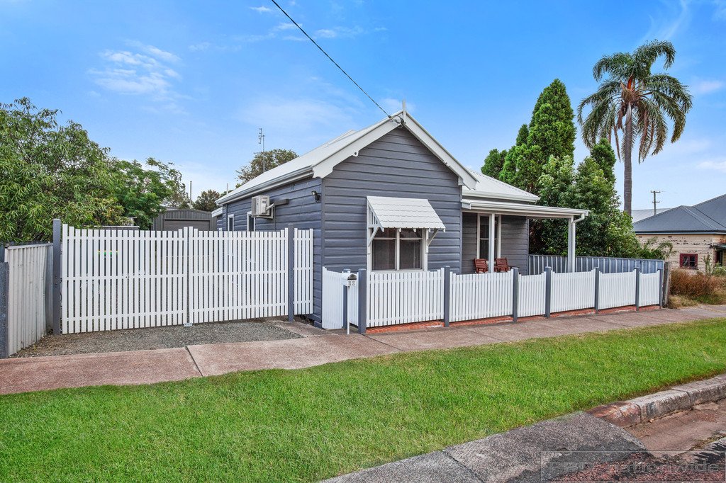 11 George Street MORPETH 2