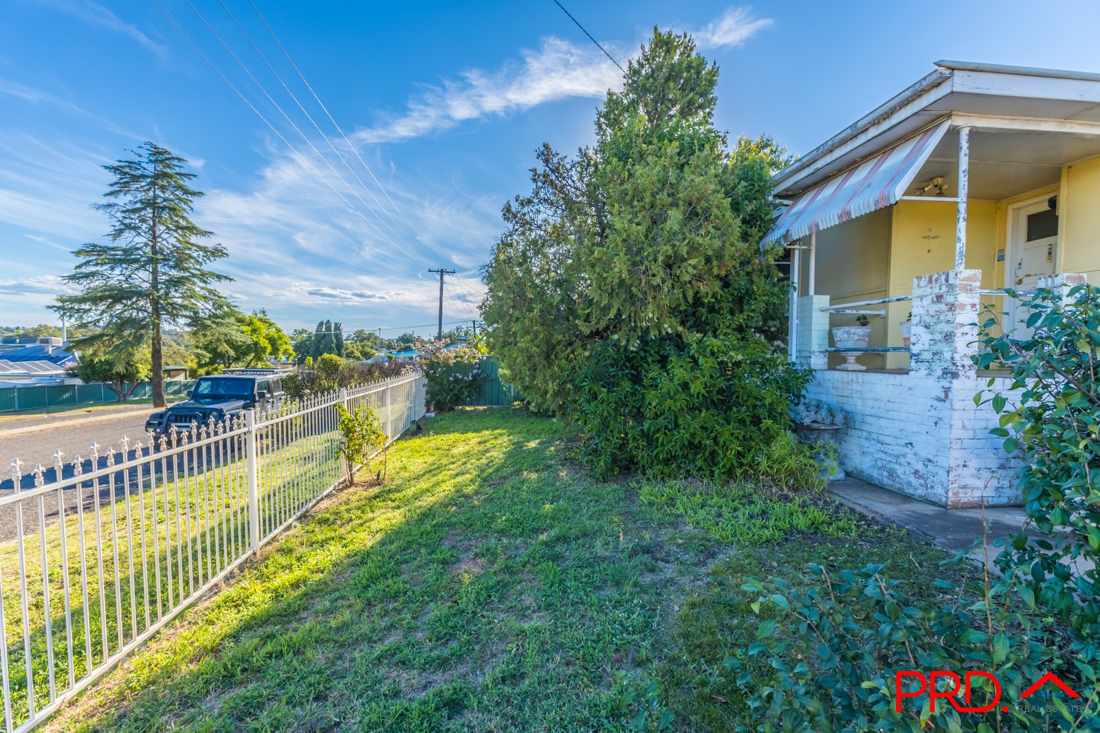 11 George Street TAMWORTH 6