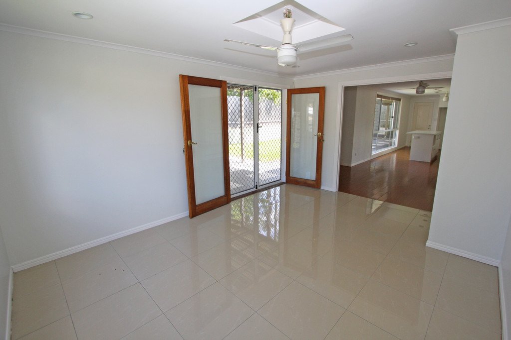 11 Gidgee Court MOLENDINAR 10