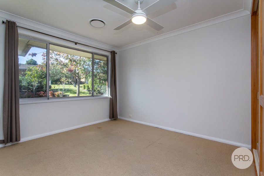 11 Gladswood Avenue SOUTH PENRITH 18