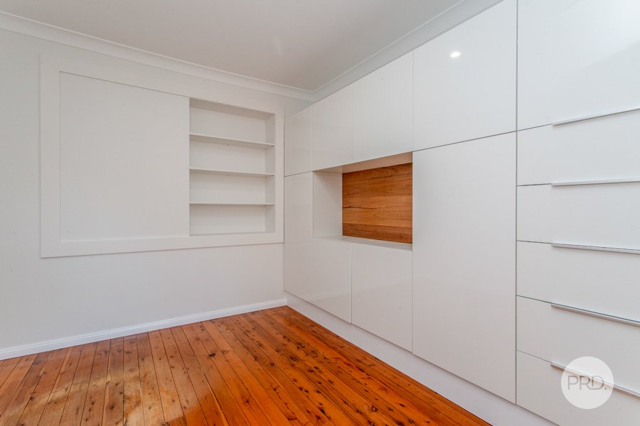 11 Gladswood Avenue SOUTH PENRITH 16