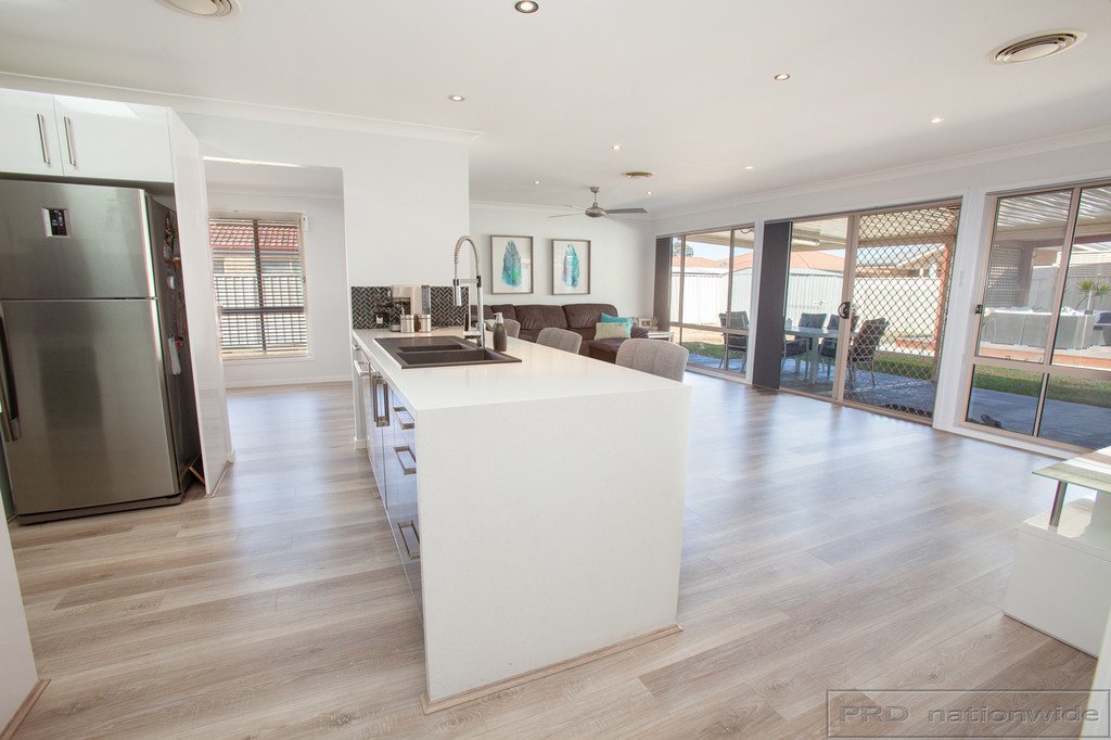 11 Glover Crescent METFORD 5