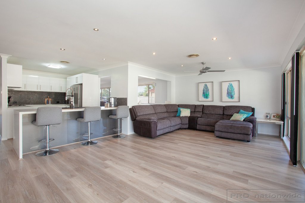 11 Glover Crescent METFORD 6