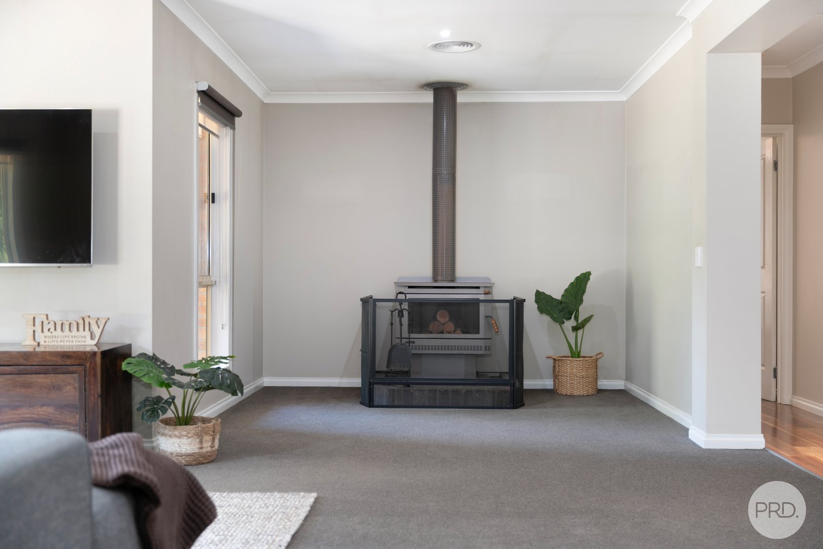 11 Glynwood Grove ENFIELD 4