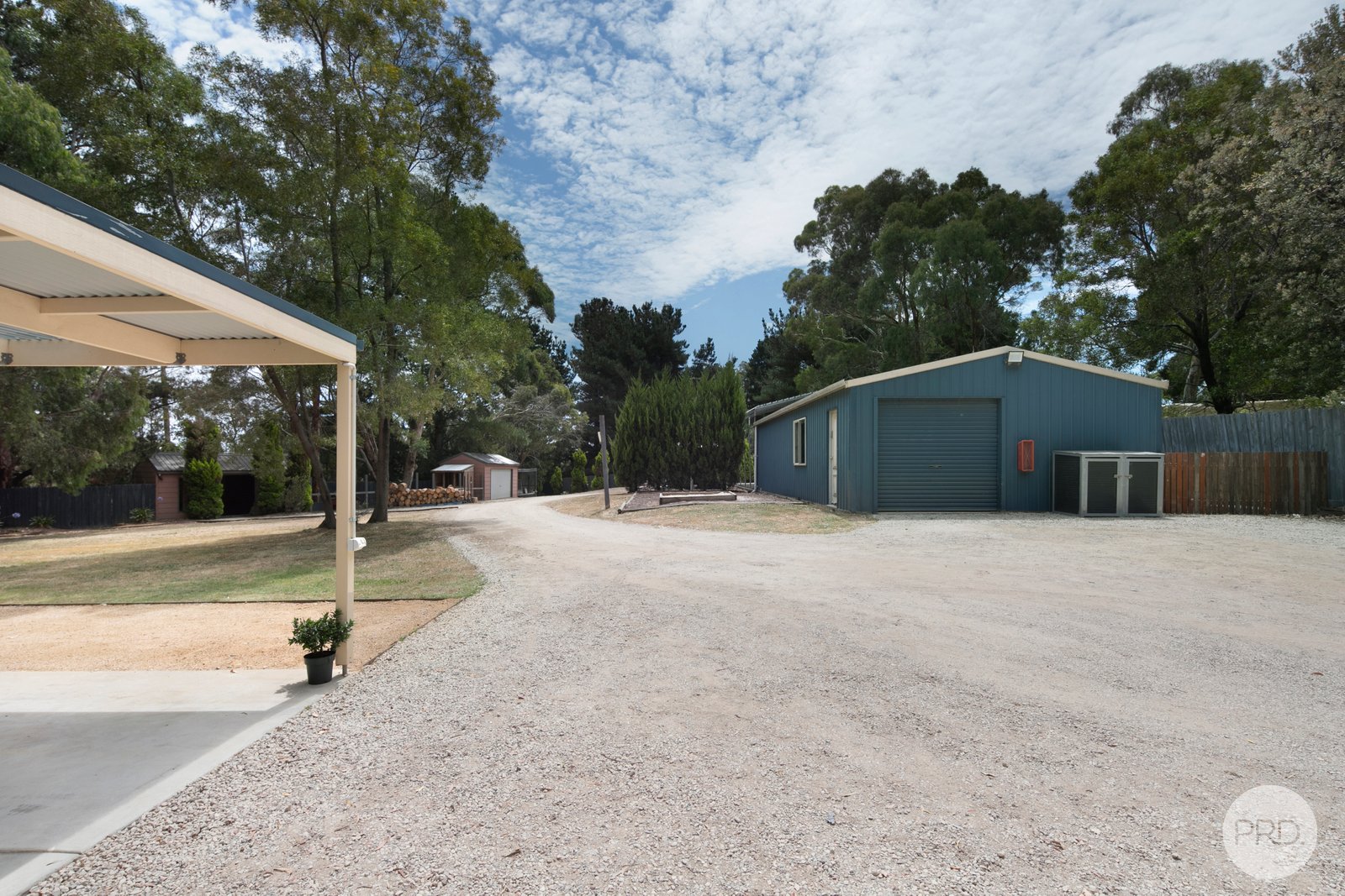 11 Glynwood Grove ENFIELD 18