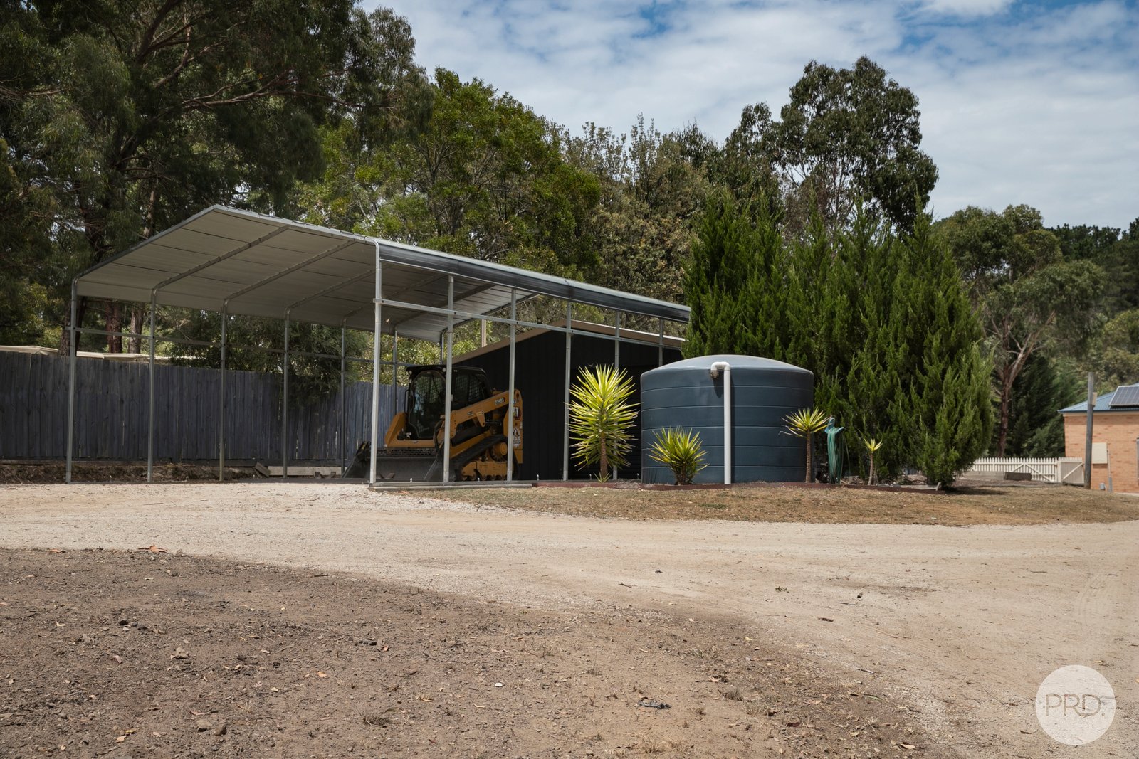 11 Glynwood Grove ENFIELD 19